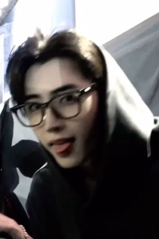 Sunghoon 