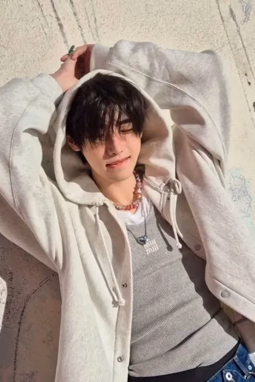 Sunghoon 