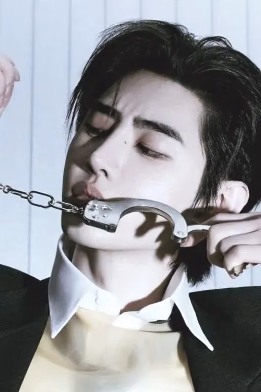 Sunghoon 