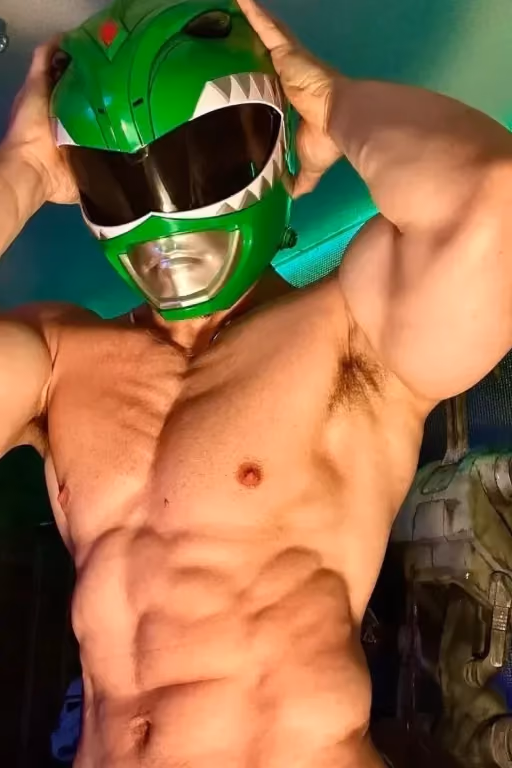 James - Cosplayer Porn Star Roommate