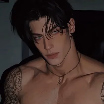 Max 𔘓 Daddy Material